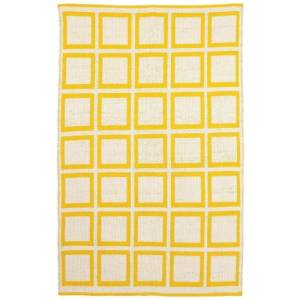 <img src="area rug.jpg" alt="reversible area rug in cotton yellow and white"> 