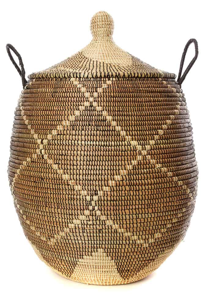 <img src="African Basket.jpg" alt="African Storage Basket in Brown. Black and Cream from Senegal"/> 